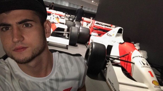 More information about "Intervista ad Enzo Bonito, un italiano in McLaren"