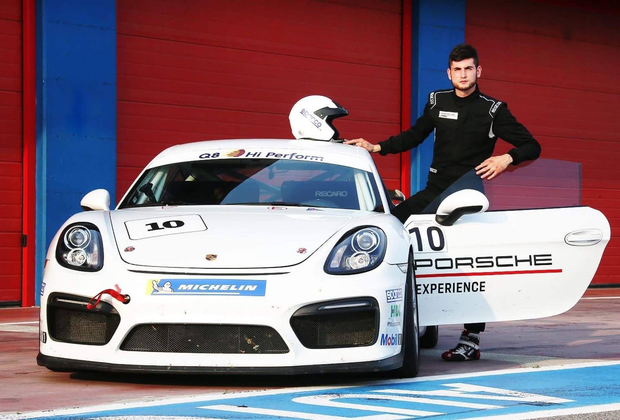 More information about "Porsche Carrera Cup Italia: il simracing italiano grida GO ENZO BONITO !"