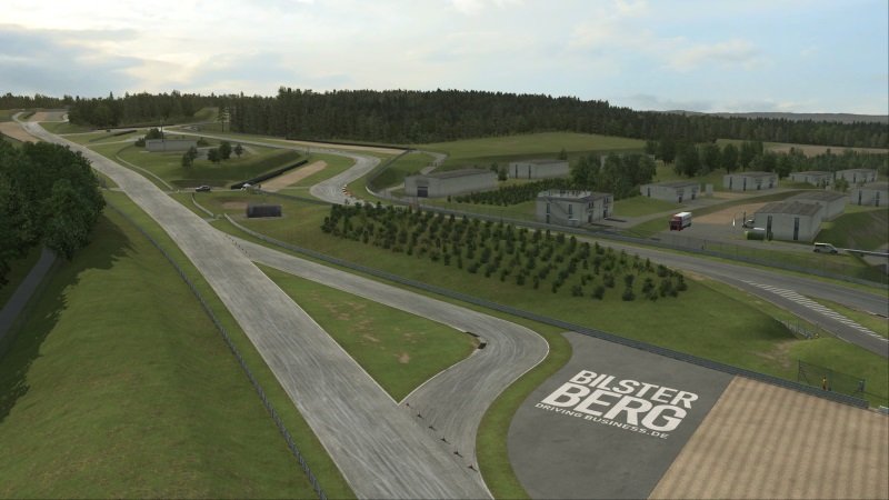 More information about "Raceroom: update disponibile con il circuito Bilster Berg"