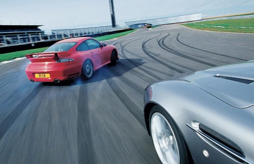 percorrenza-uscita-di-curva.jpg.ff50e9f5b139b459cac18435e0d9044f.jpg