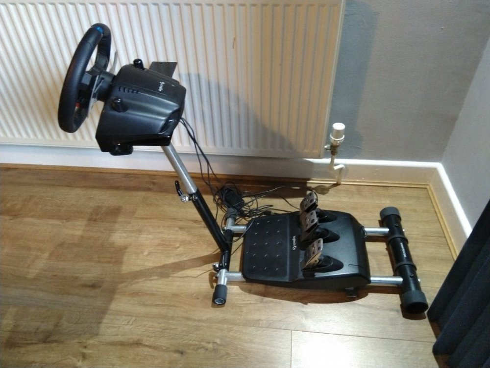 wheel-stand-rpo.thumb.jpeg.db9e200687289aff647e8b7961f1d83d.jpeg