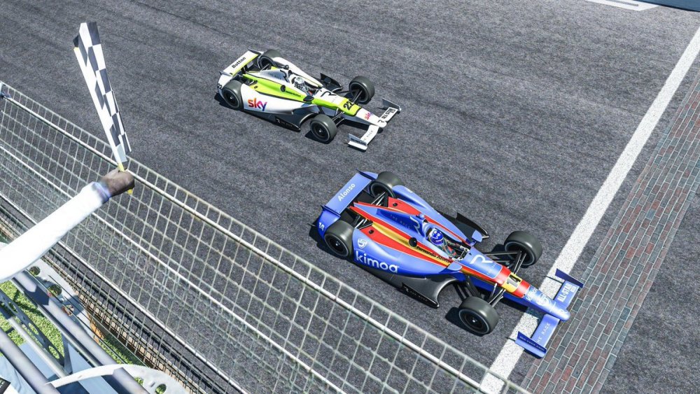 alonso.thumb.jpg.22c383fdc8c745fad7ff5f0439ce3951.jpg