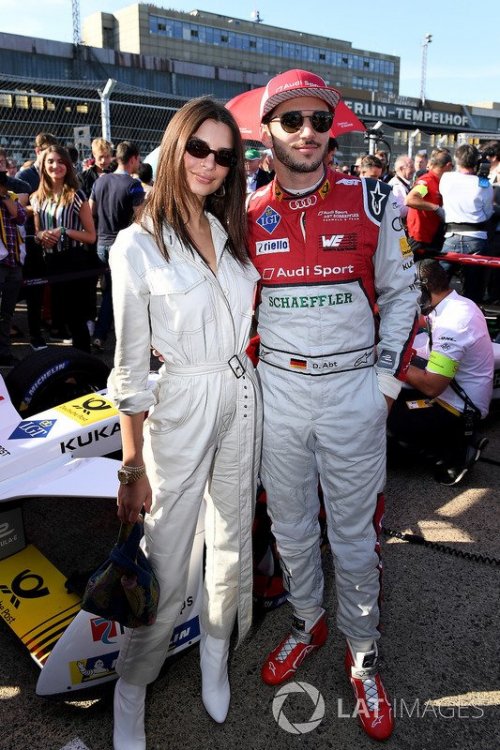formula-e-berlin-eprix-2018-daniel-abt-audi-sport-abt-schaeffler-with-model-emily-ratajkow.jpg