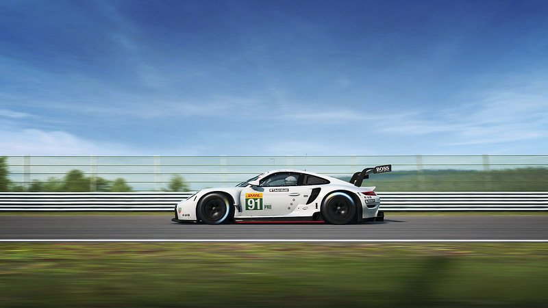 porsche-911-5.jpg.8e3ff77279200579946f596e63e5608c.jpg