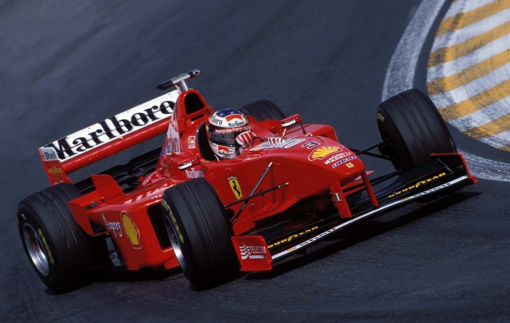 schumi2.thumb.jpg.2cdf2ee763aa47c257d9a8a4d9724181.jpg