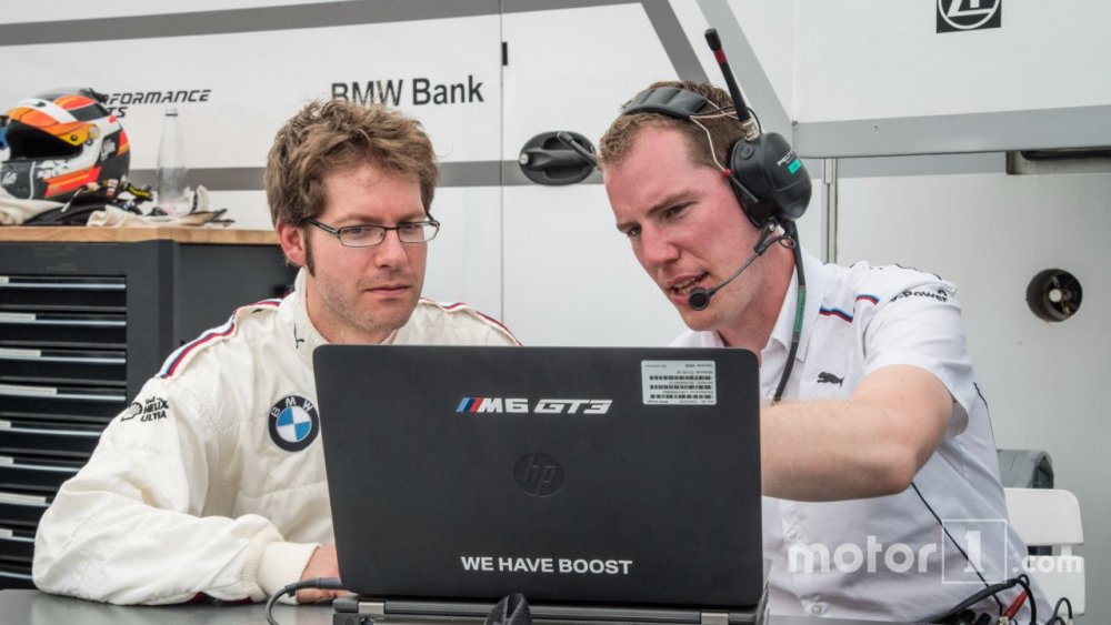 stefan-ehlen-with-jeroen-den-boer.thumb.jpg.b7cbfbd11c79f74187784f20e4010d37.jpg