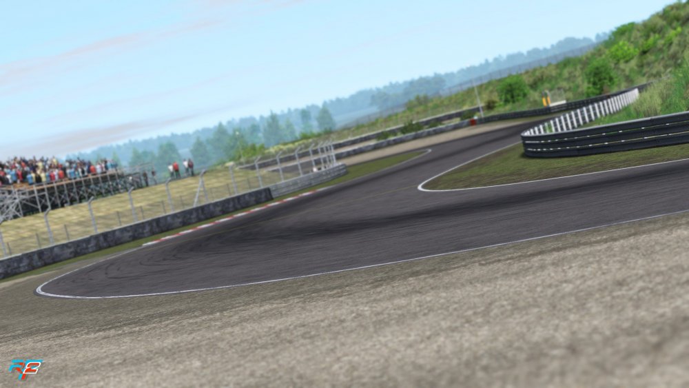 zandvoort_2020_screenshot_06.jpg