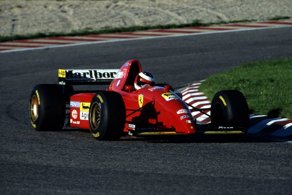 schumacher.thumb.jpg.20d85e5513062f251627229d997426c5.jpg