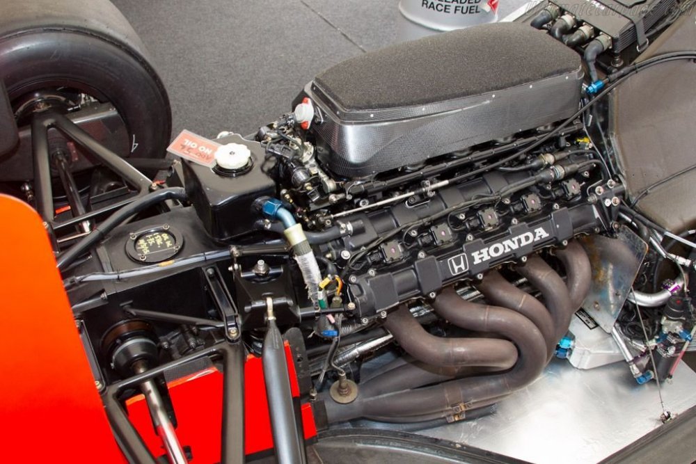 motore5.thumb.jpg.c9483d97cad60484ab98cad6629ac340.jpg