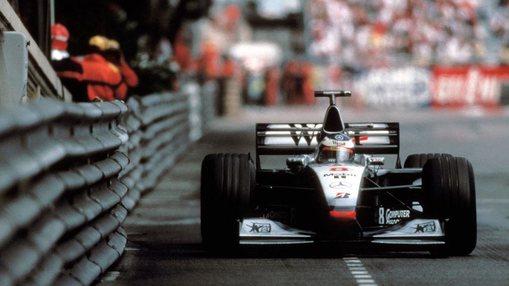 mp4-13.thumb.jpg.26a82df26be30c4f6aa6b31a36198d24.jpg