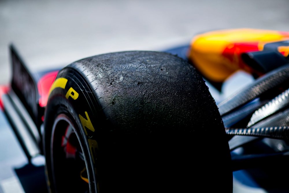 tyre.thumb.jpeg.8dda6dfa0e6b187c4d91d7bdd386dc5f.jpeg