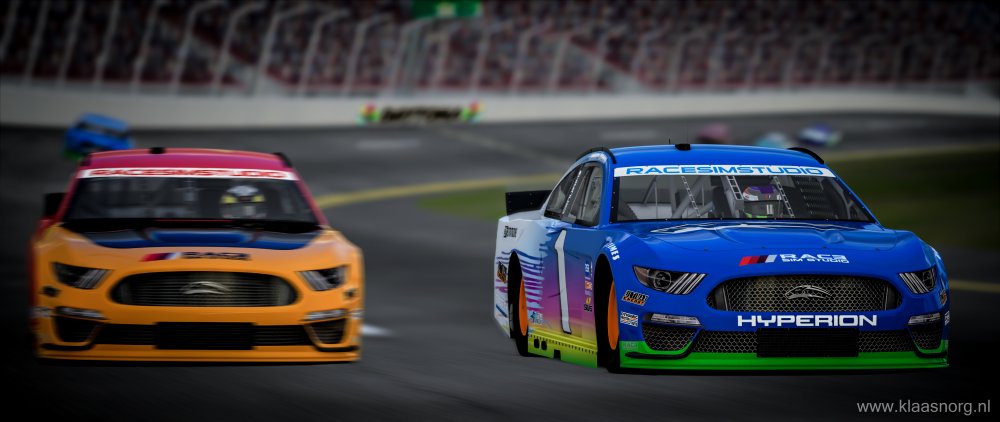 nascar 2.jpg