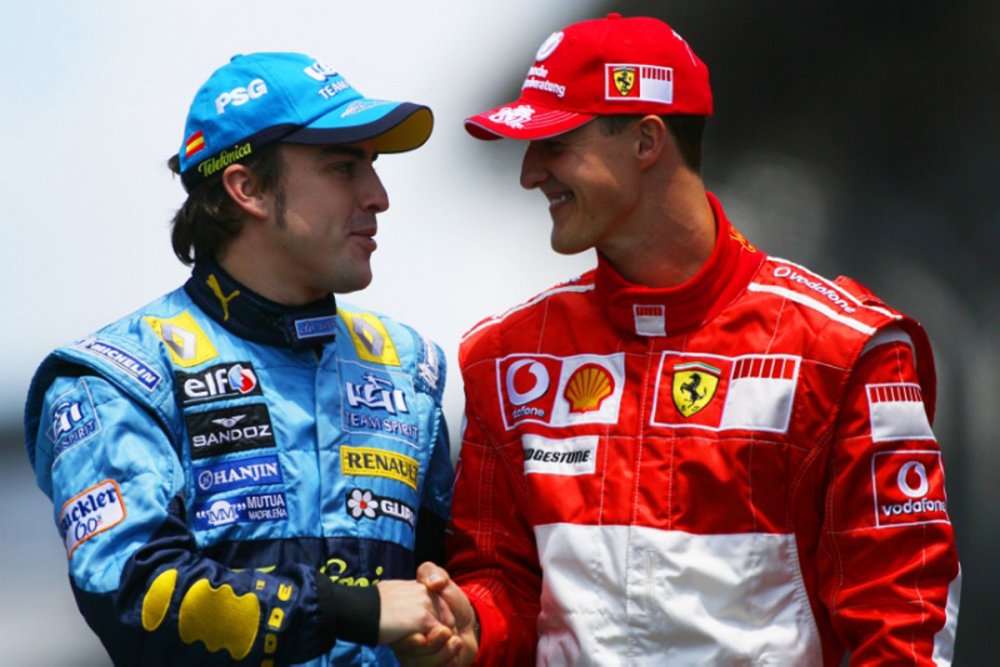 schumi.thumb.jpg.41aa8fb468aaa212fc50eb4a63c56363.jpg