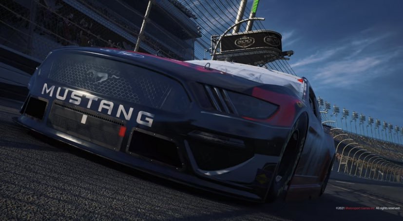 nascar21_1.jpg