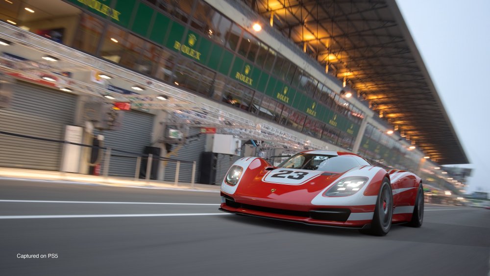 Porsche-917-Living-Legend_02.jpeg