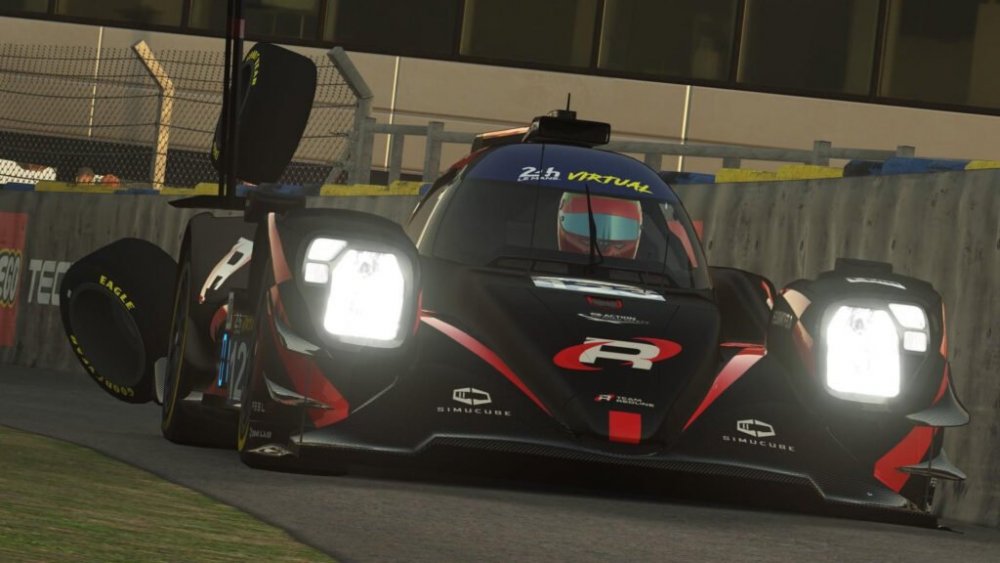 24-Hours-of-Le-Mans-Virtual-nMax-Verstappen-accident-123-Team-Redline-1024x576.jpg