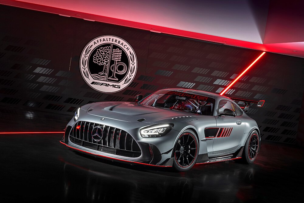 Mercedes-AMG-1.jpg