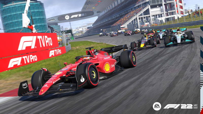 More information about "F1 22 Codemasters: rilasciato aggiornamento 1.10 con la livrea celebrativa Ferrari e lo Shanghai International Circuit"