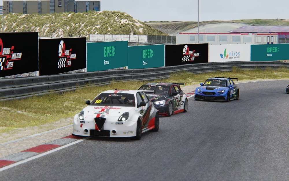 Screenshot_tcr_romeo_ferraris_veloce_ks_zandvoort_28-3-123-14-27-17.jpg
