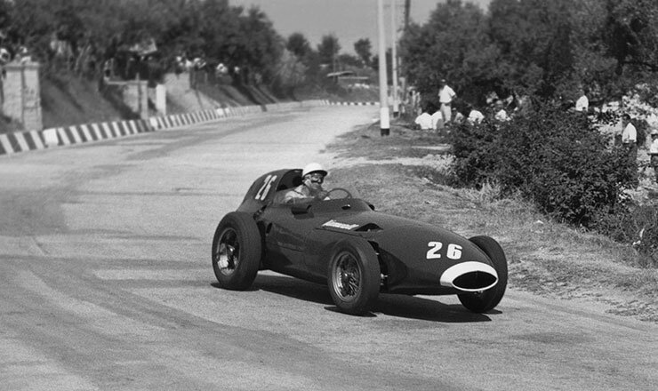 stirling_moss_gp-pescara.jpg