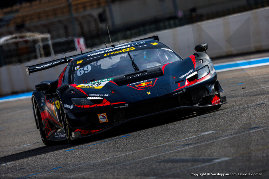 VerstappenCOM_Racing_-_Ferrari_296_GT3_2-14b.jpg
