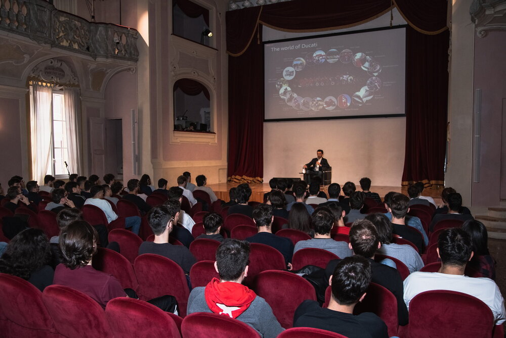 IMMAGINE 2  - ARCHIVIO MOTOR VALLEY FEST 2024.jpg