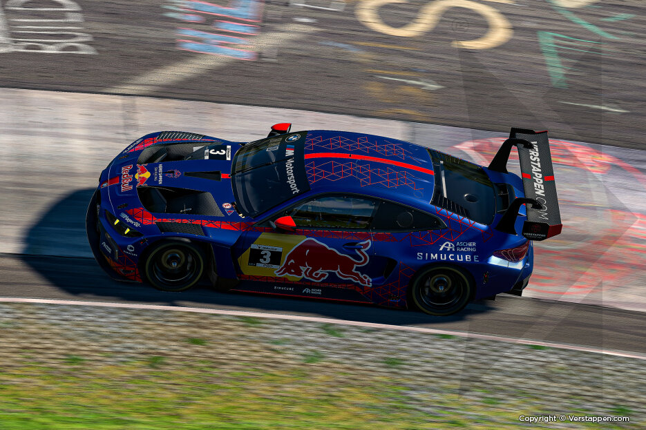 VerstappenSimRacing2026-5-5b.jpg