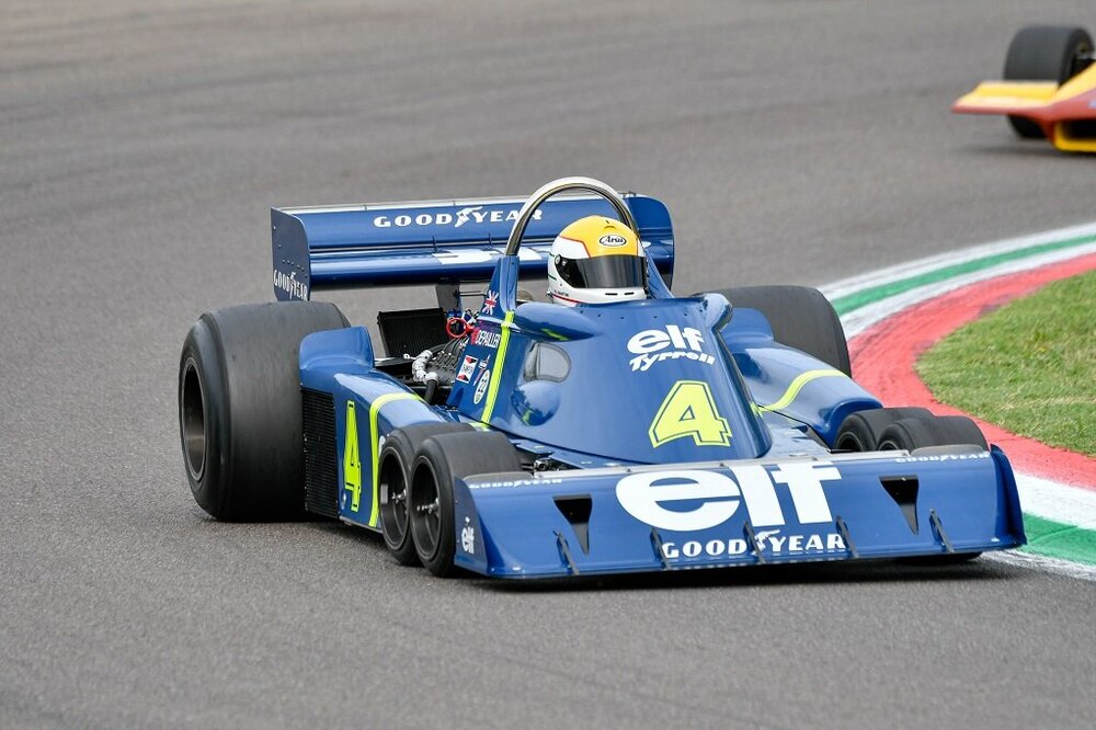 Martini Pierluigi - F1 Tyrrell P34 del 1976.jpg